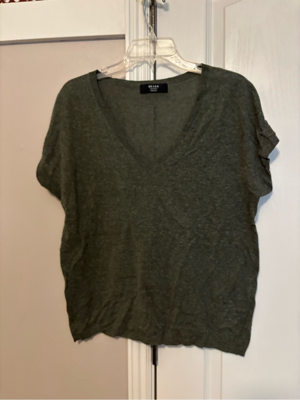 Classic V-Neck Short Sleeve Top in Olive